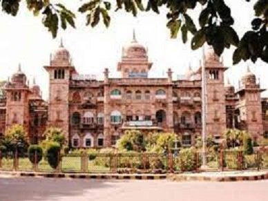 ग़्वालियर : जेएएच में पलंग को लेकर जूनियर डॉक्टर-अटेंडेंट भिड़े